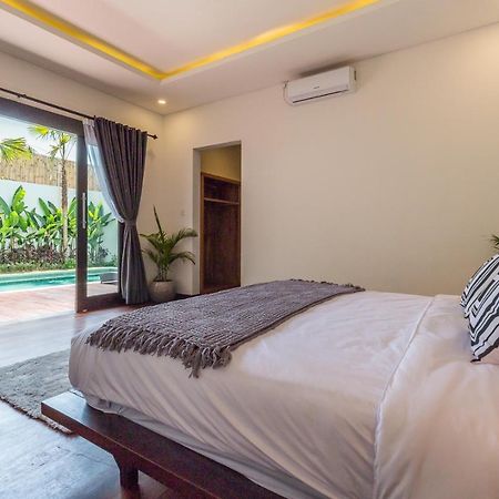 Villa Azura Seminyak Exteriör bild