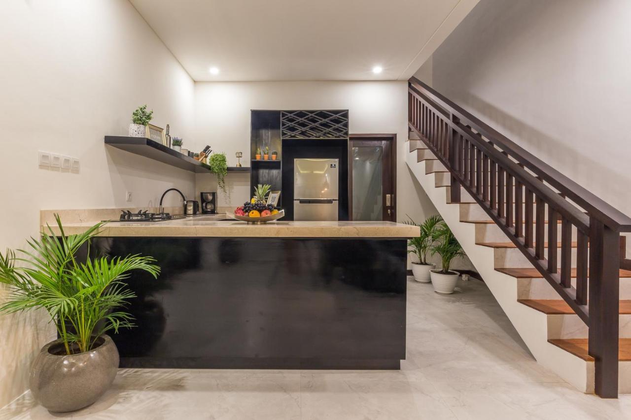 Villa Azura Seminyak Exteriör bild
