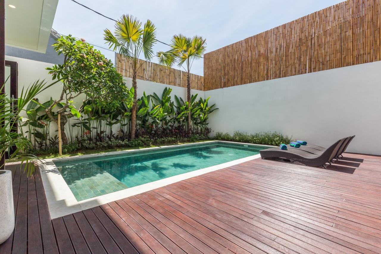 Villa Azura Seminyak Exteriör bild